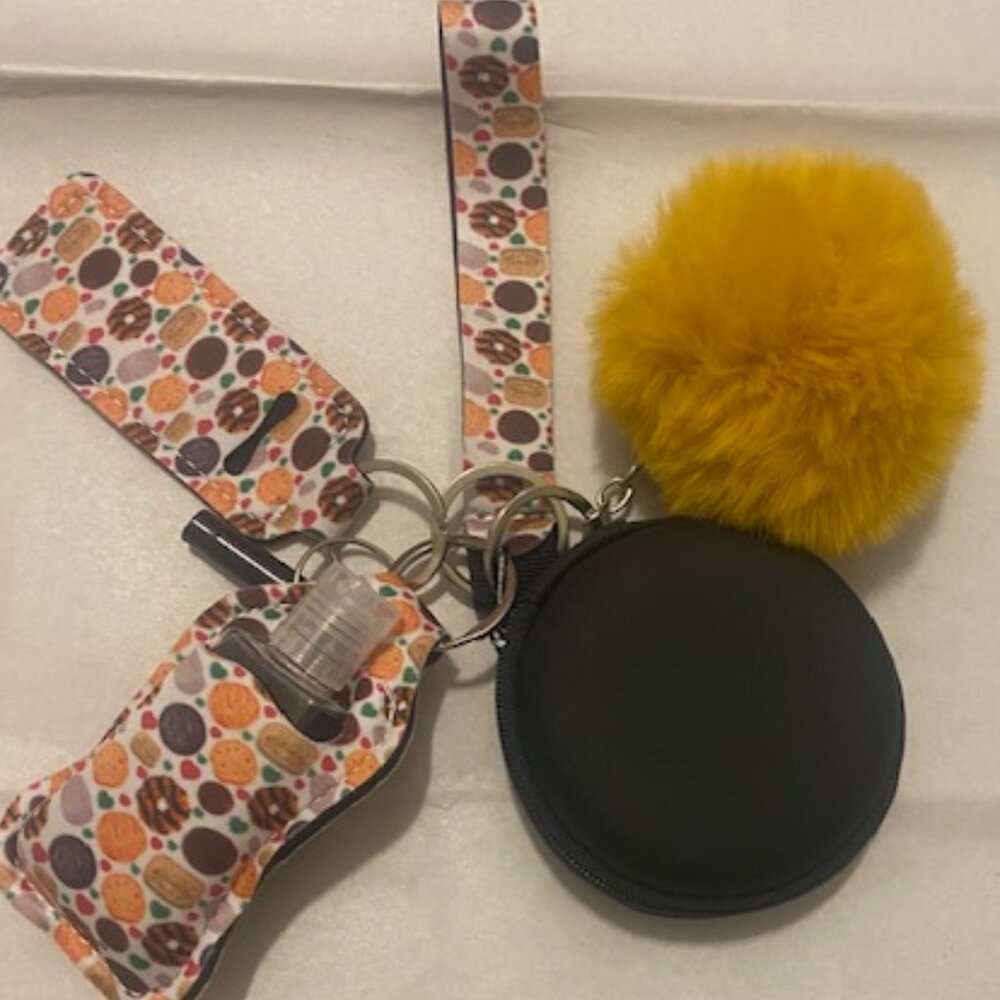 POMPOM DONUT (Burnt Yellow)KEYCHAIN SET